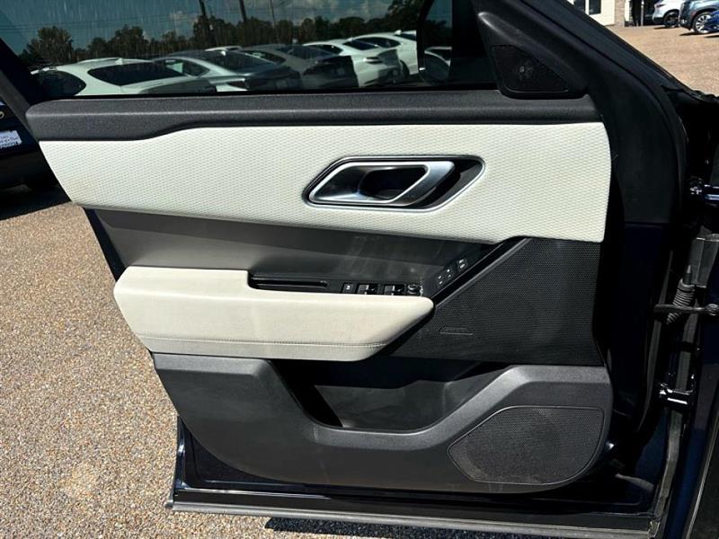 2021 Land Rover Range Rover Velar S photo 22