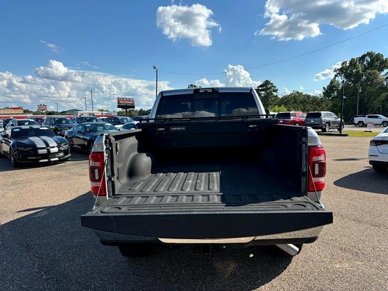 2021 Ram 2500 Laramie photo 11