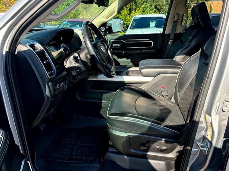 2021 Ram 2500 Laramie photo 12
