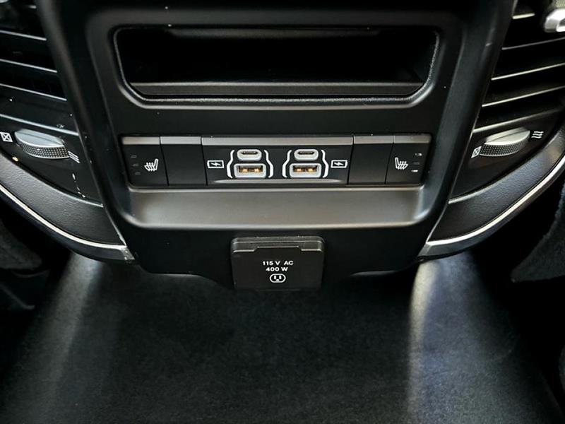 2021 Ram 2500 Laramie photo 32