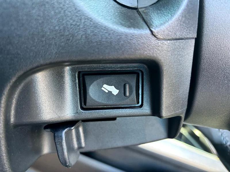 2021 Ram 2500 Laramie photo 35