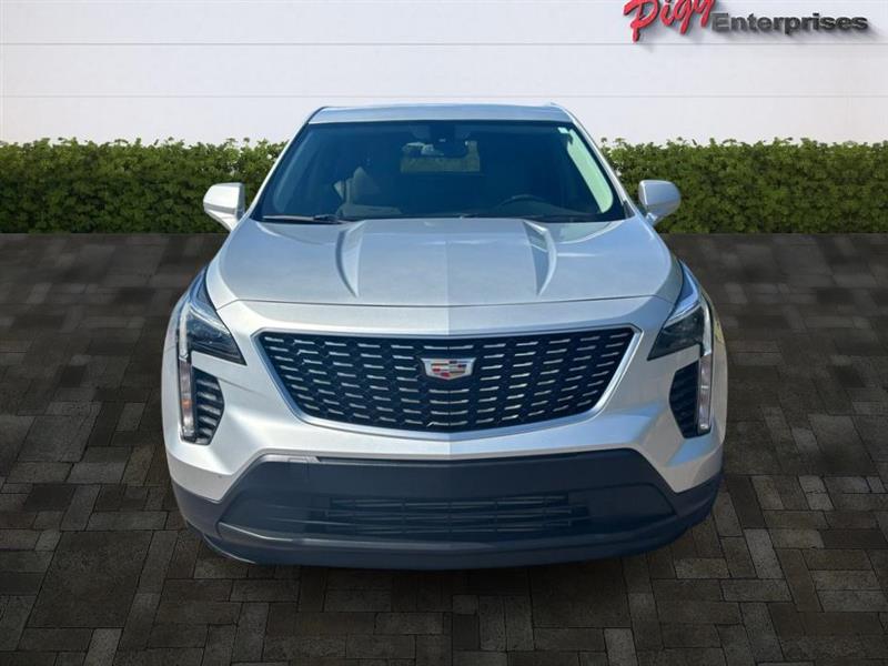 2019 Cadillac XT4 Luxury photo 3