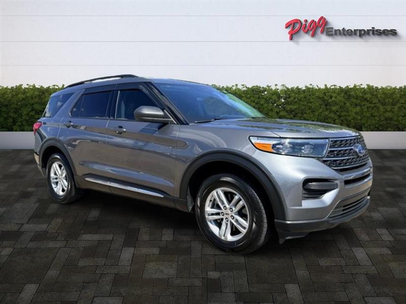 2024 Ford Explorer XLT photo 6