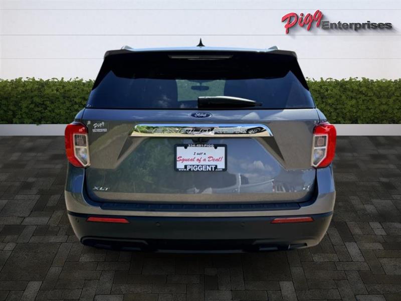 2024 Ford Explorer XLT photo 10