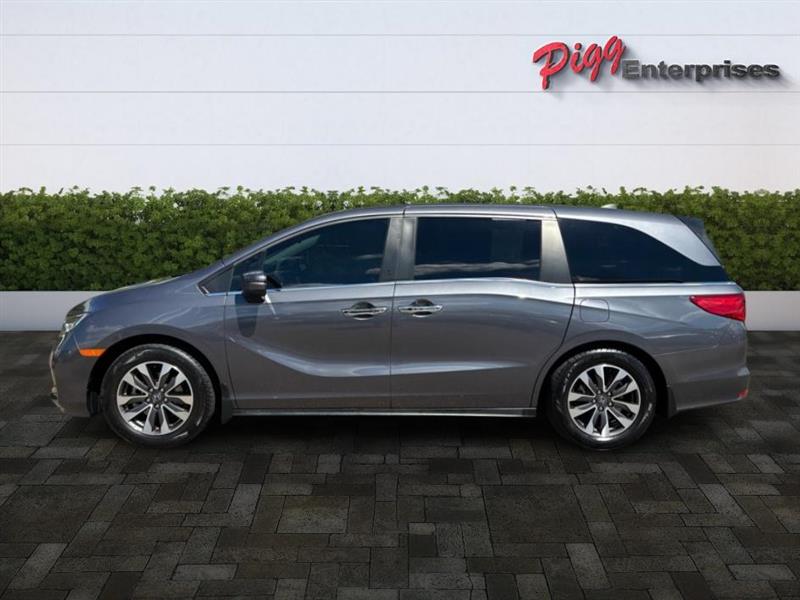 2021 Honda Odyssey EX-L photo 3