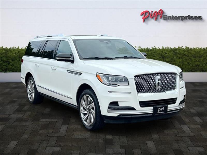2022 Lincoln Navigator L Reserve photo 6