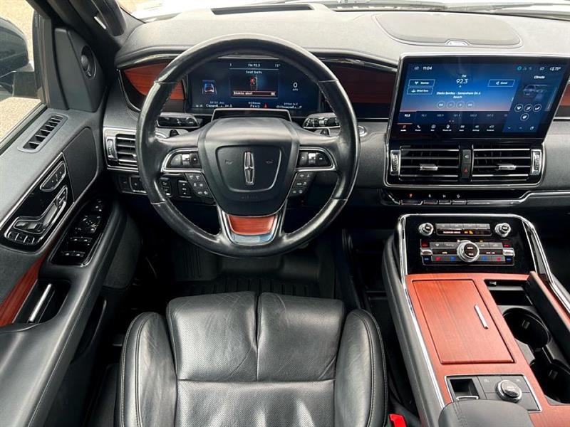 2022 Lincoln Navigator L Reserve photo 22