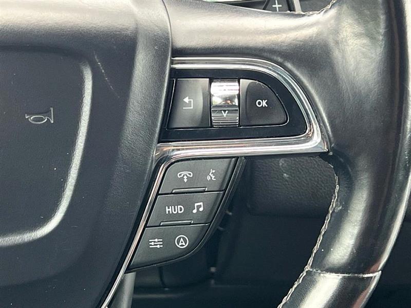 2022 Lincoln Navigator L Reserve photo 25