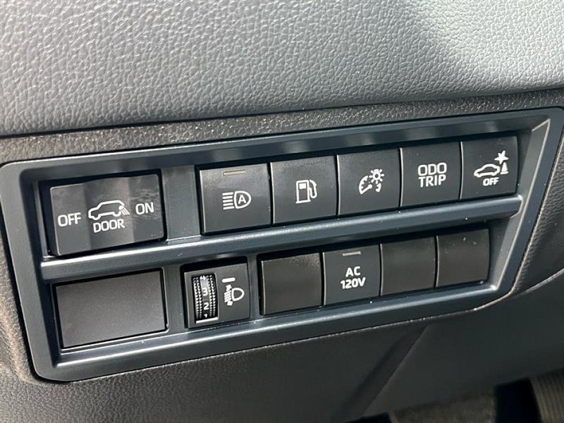 2025 Toyota Sequoia SR5 photo 27