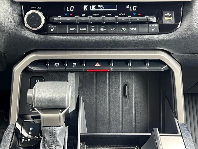 2025 Toyota Sequoia SR5 photo 31