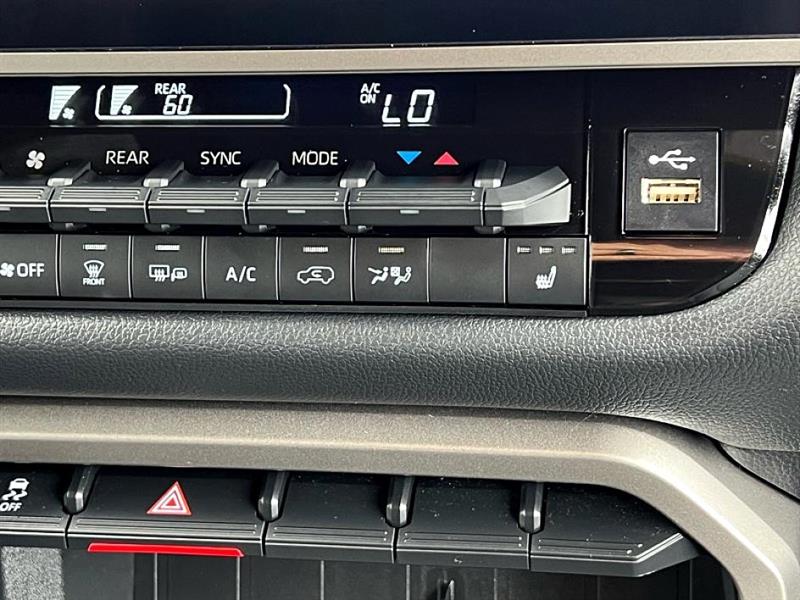 2025 Toyota Sequoia SR5 photo 33