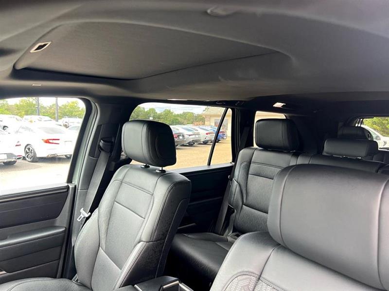 2025 Toyota Sequoia SR5 photo 42