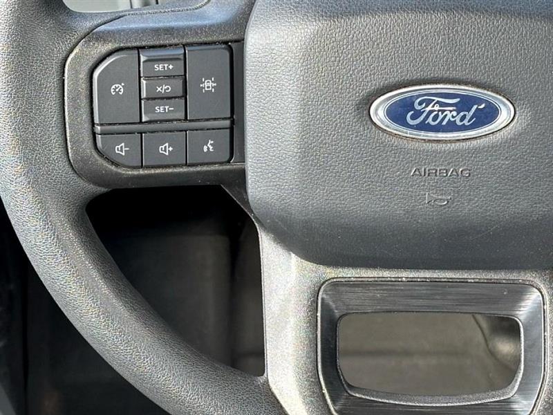 2022 Ford F-150 XL photo 18
