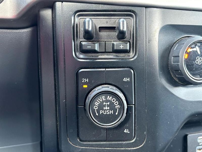 2022 Ford F-150 XL photo 21