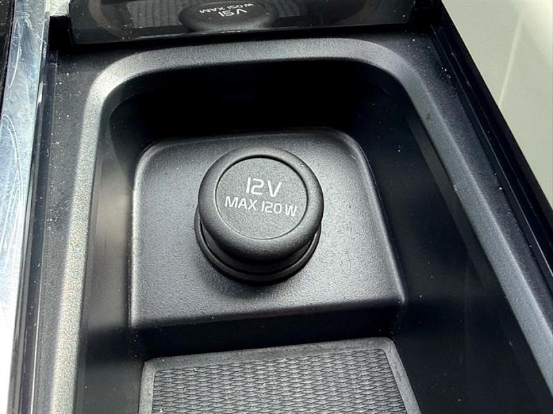 2024 Volvo V60 Cross Country Plus AWD photo 35