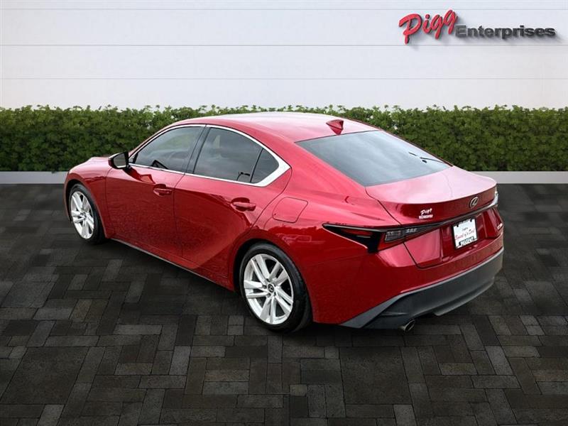 2023 Lexus IS 300 photo 3