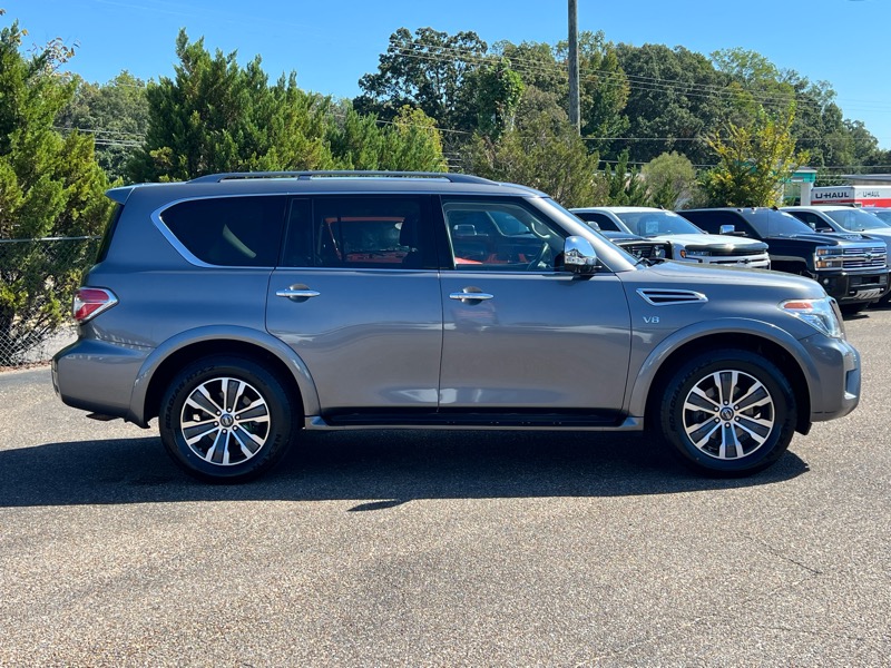 2019 Nissan Armada SL photo 4