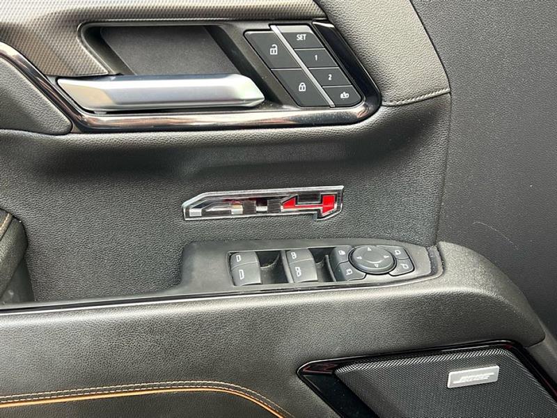 GMC Sierra  2024 GMC Sierra  2024