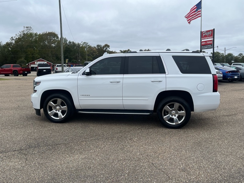2020 Chevrolet Tahoe Premier photo 2