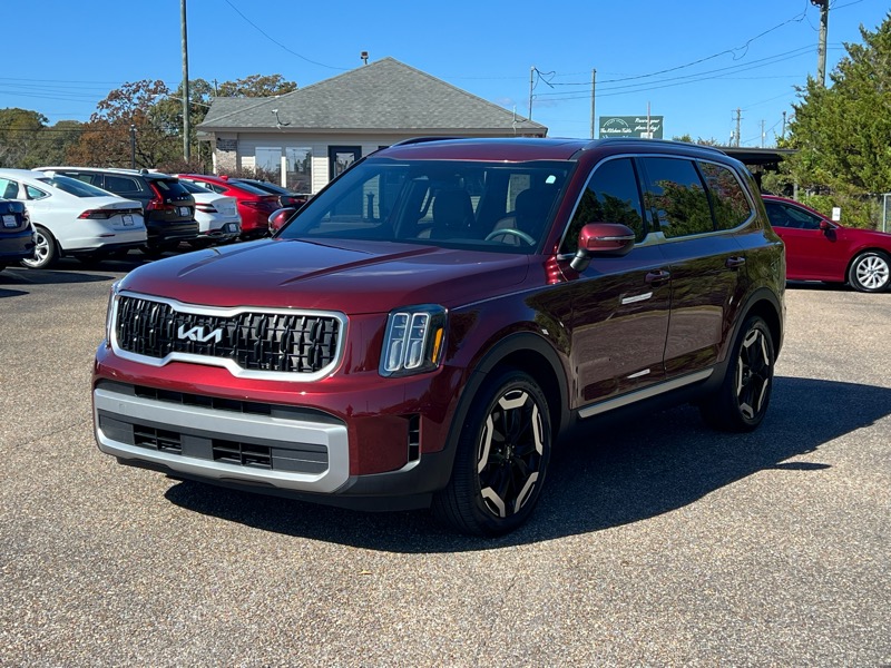 2023 Kia Telluride EX photo 2