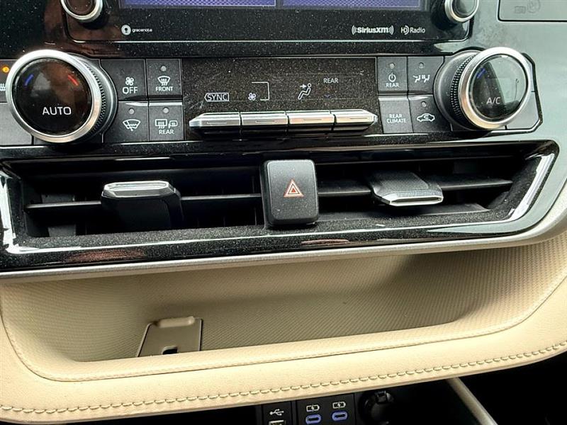 Toyota Highlander  2022