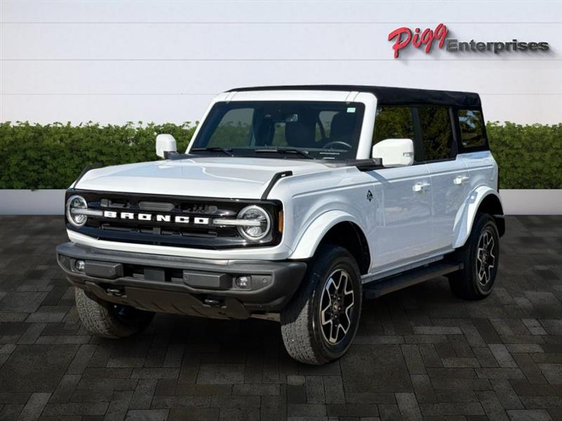 2023 Ford Bronco Outer Banks photo 4