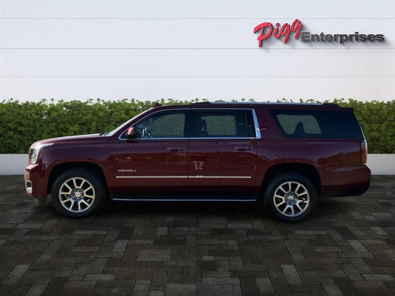 2020 Gmc Yukon XL Denali photo 3