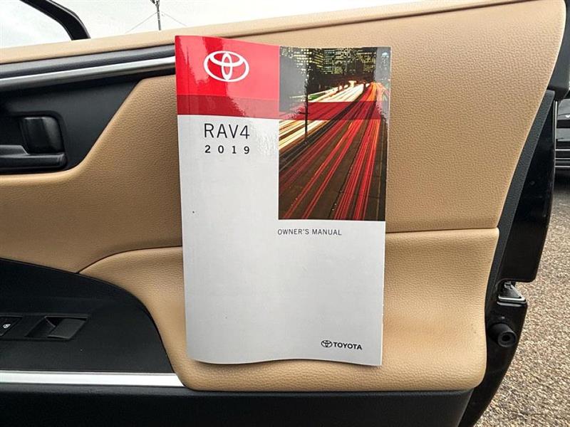 Toyota RAV4  2019