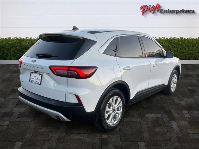 Ford Escape  2024