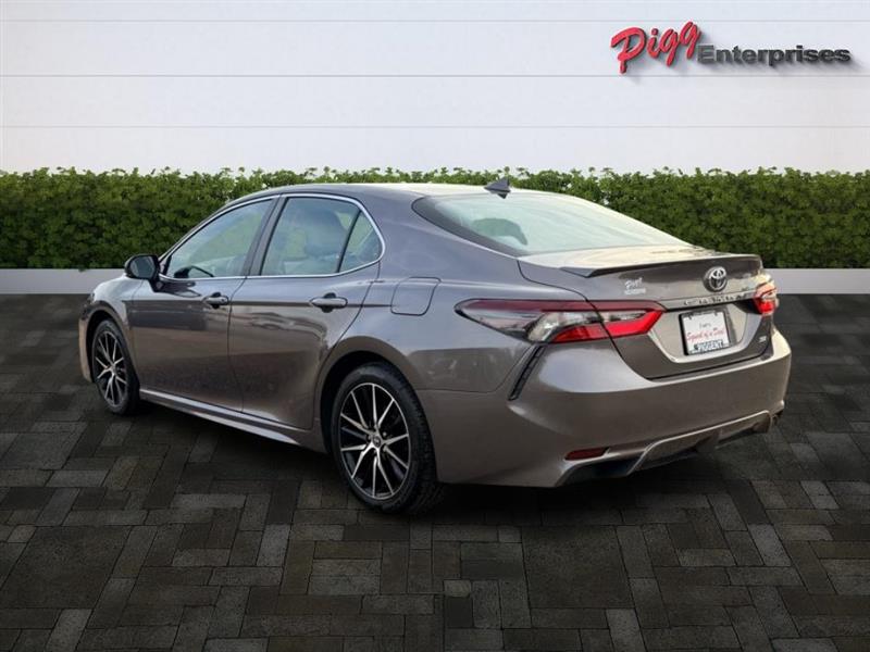 Toyota Camry  2023