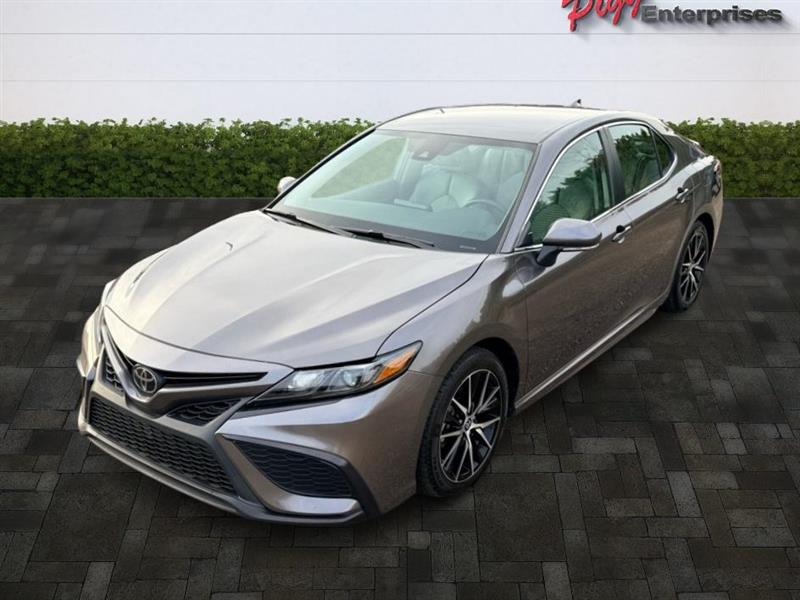 Toyota Camry  2023