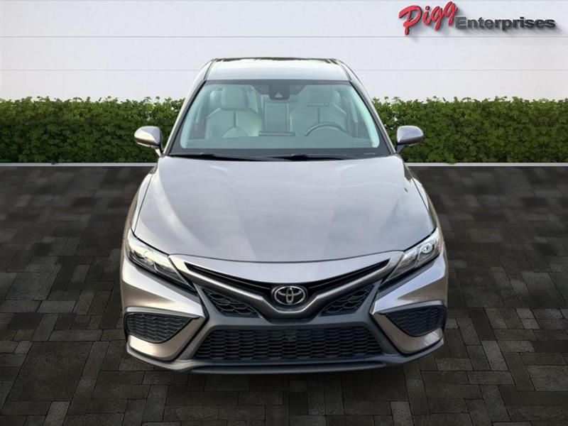 Toyota Camry  2023