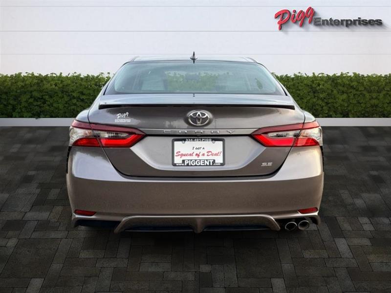 Toyota Camry  2023
