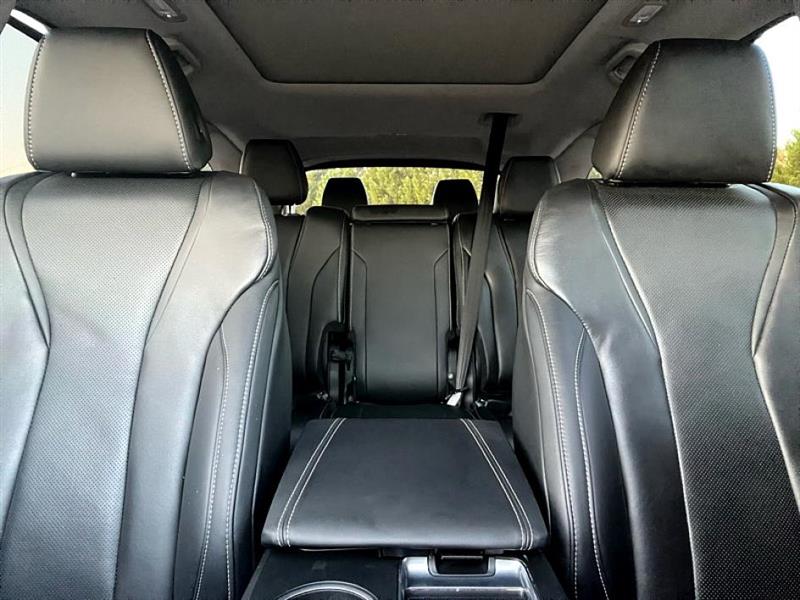 Acura MDX  2023
