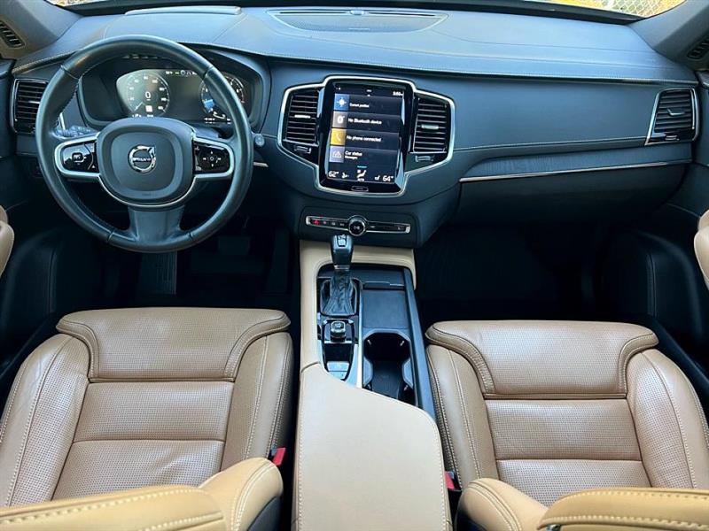 Volvo XC90  2022