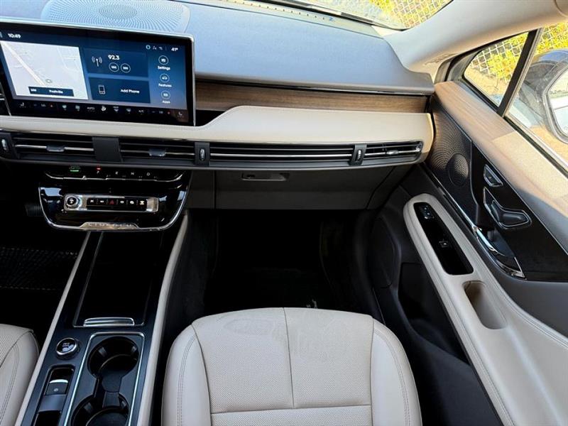 Lincoln Corsair  2024