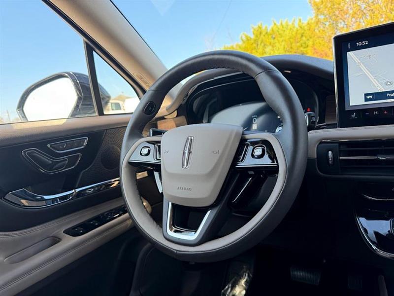 Lincoln Corsair  2024