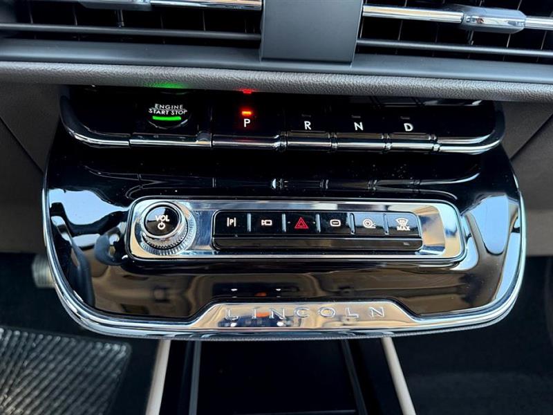 Lincoln Corsair  2024