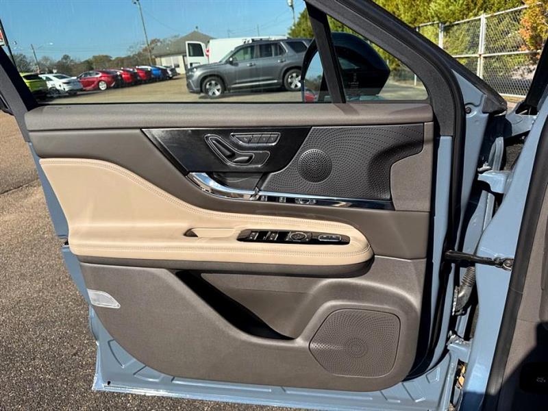 Lincoln Corsair  2024