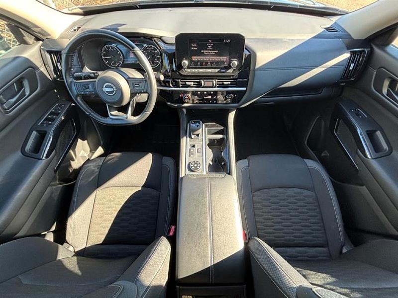 Nissan Pathfinder  2025