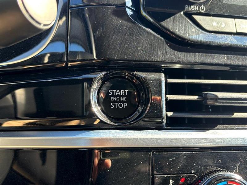 Nissan Pathfinder  2025