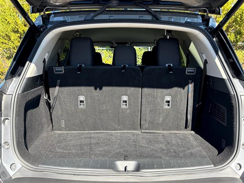 Nissan Pathfinder  2025