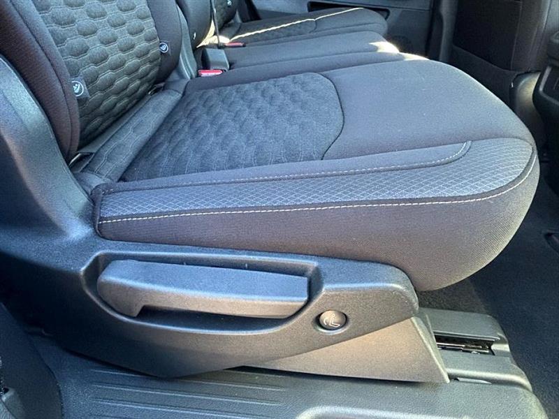 Nissan Pathfinder  2025