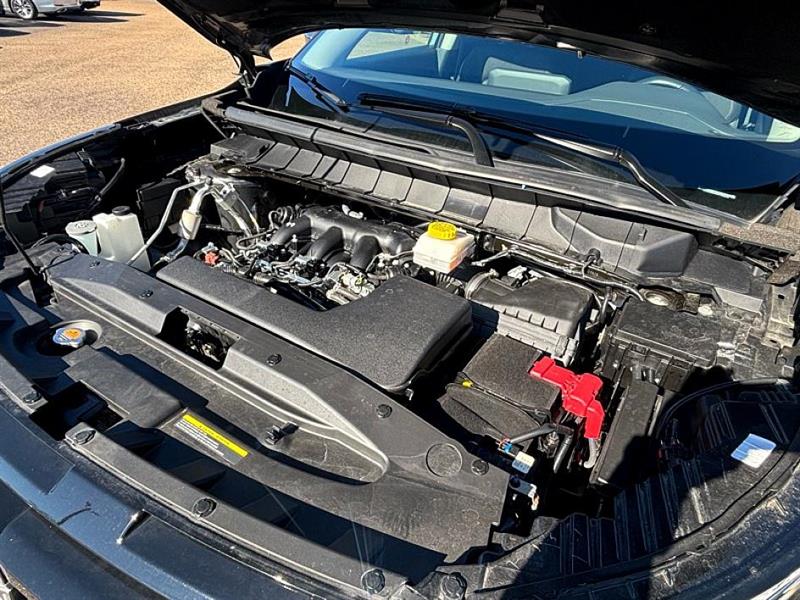 Nissan Pathfinder  2025