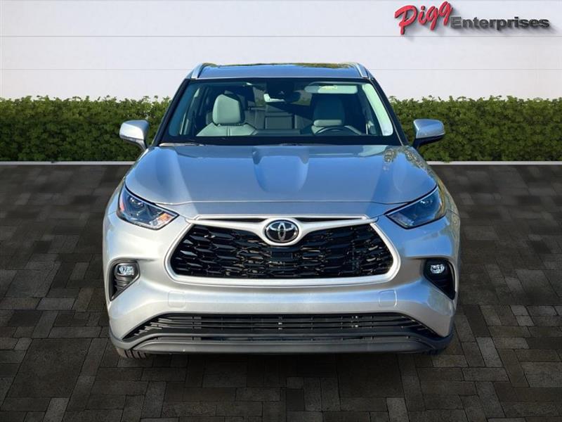 Toyota Highlander  2025