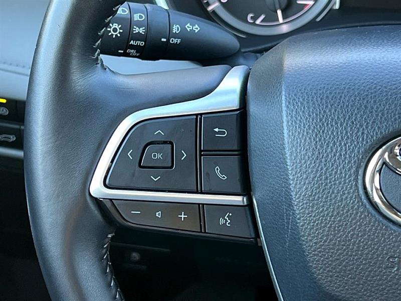 Toyota Highlander  2025