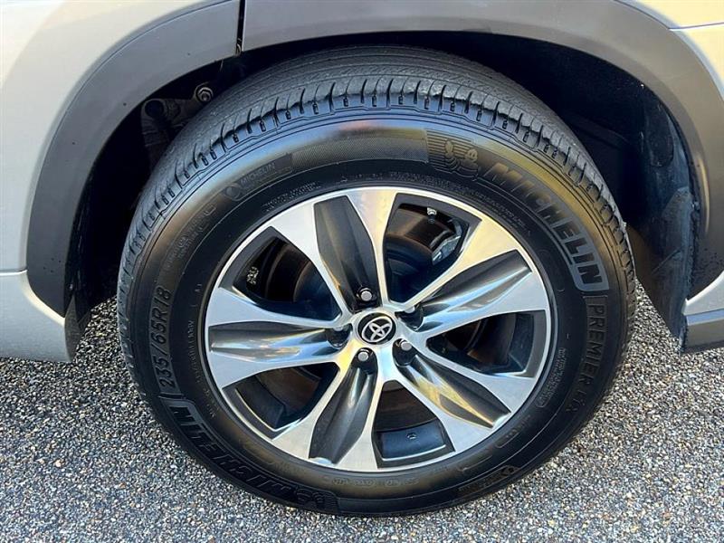 Toyota Highlander  2025