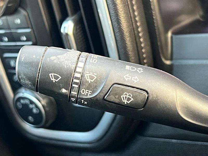 Chevrolet Silverado 1500  2020