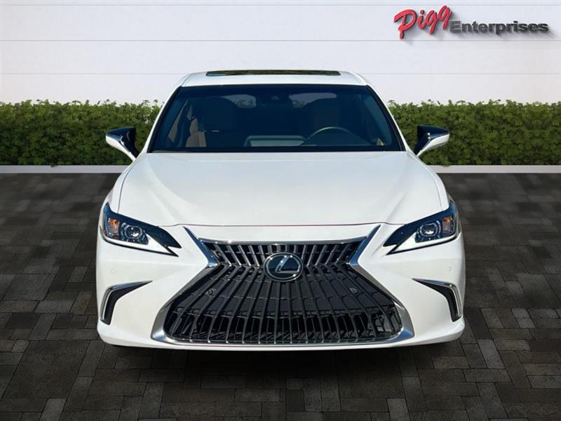 Lexus ES 350  2024
