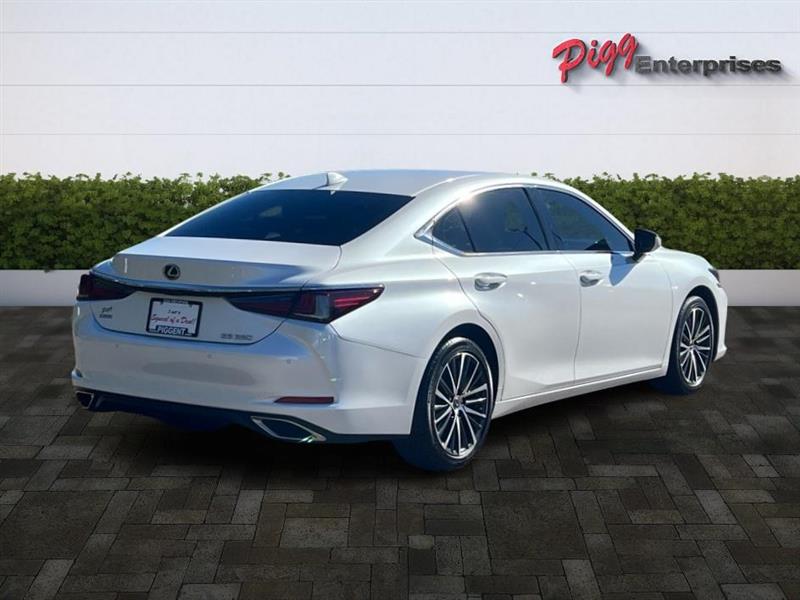 Lexus ES 350  2024